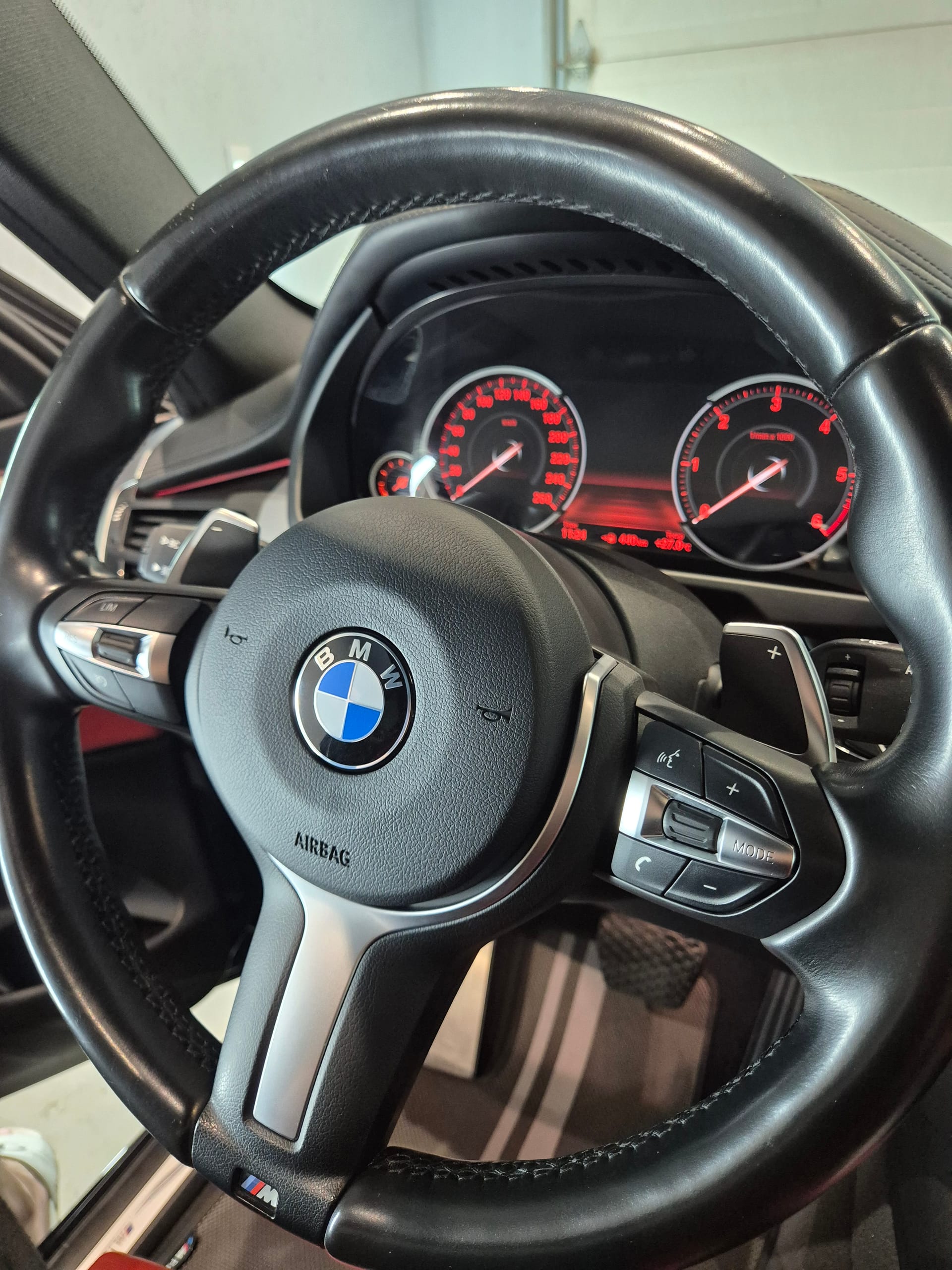 BMW X6 - Detailing